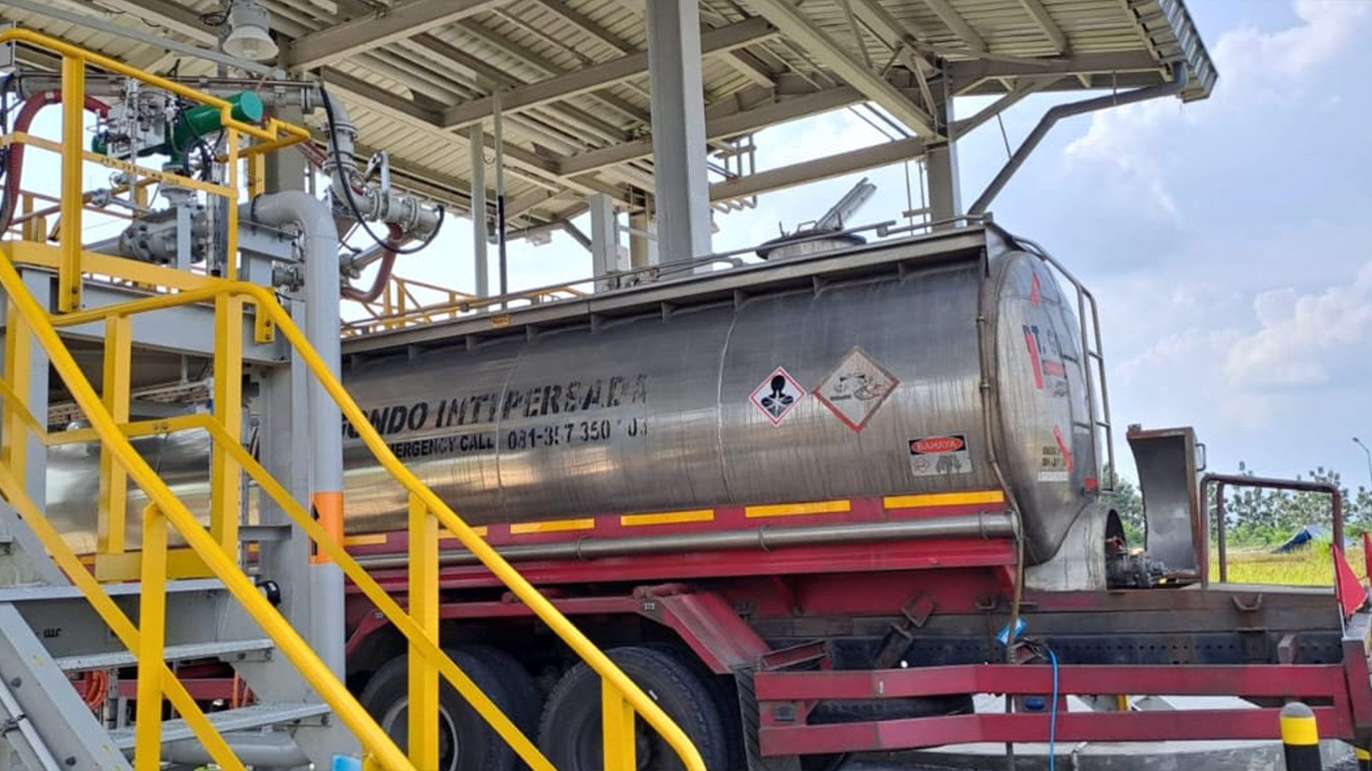 Layanan Oil and Gas dan kimia industri PT One Connect Indonesia